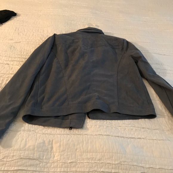 Jacket - Picture 2 of 5